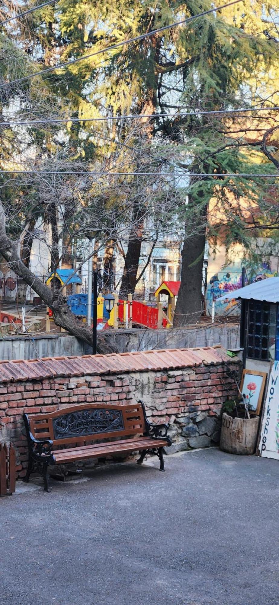 Friends - Your Cosy Apartment In The Center Tbilisi Luaran gambar